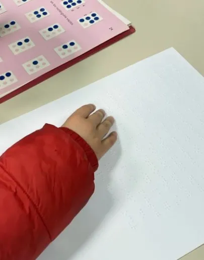 Imagen del Taller infantil “Acercándonos al Braille”